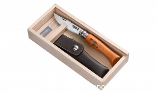 Нож складной Opinel №8 VRN Carbon Tradition в деревянном кейсе и с кожаным чехлом