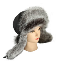 Шапка ушанка женская, Чёрная плащёвка, мех Волк светлый